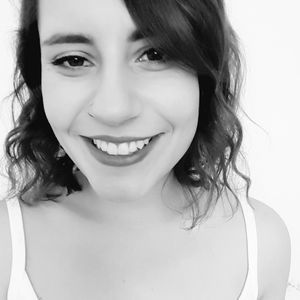 Meet your Posher, Maria